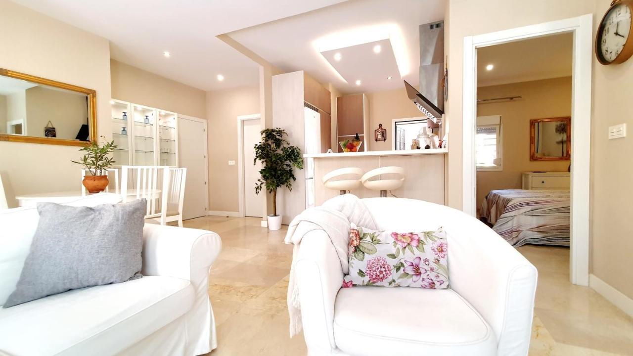 Apartamento El Patio 丰希罗拉 外观 照片