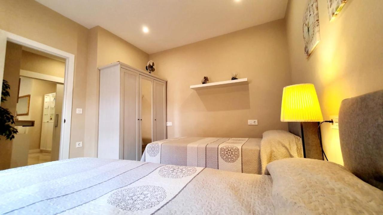 Apartamento El Patio 丰希罗拉 外观 照片